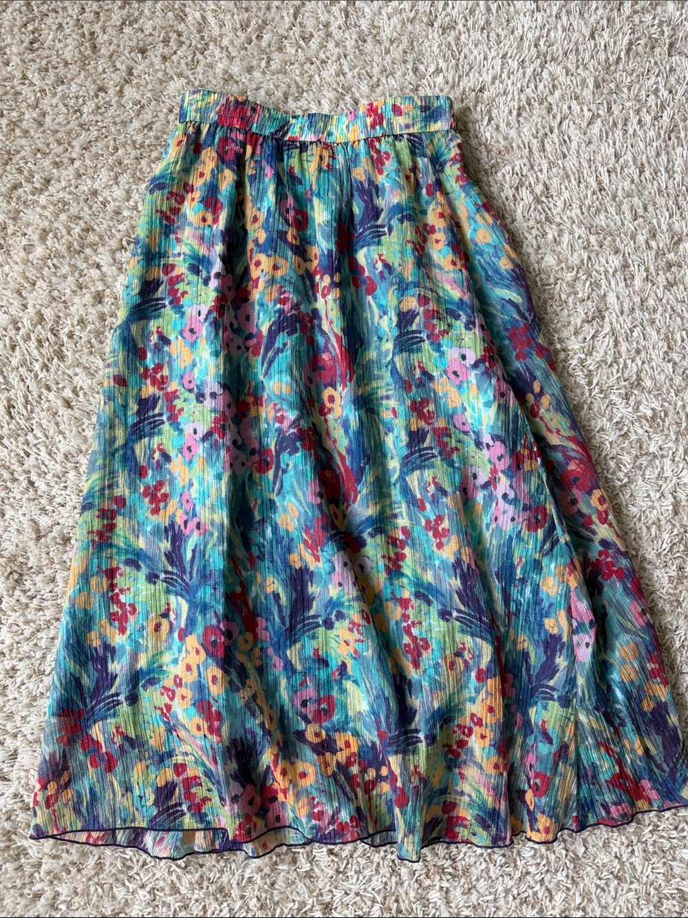 Vibrant Teal Floral Maxi Skirt with Pleated Texture